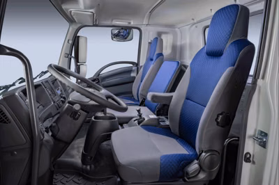 2025 Isuzu FTR (Diesel) 3